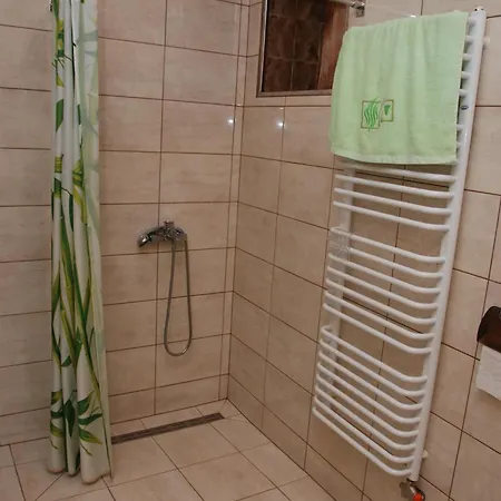 Homestay Nad Lesniowka Zarki