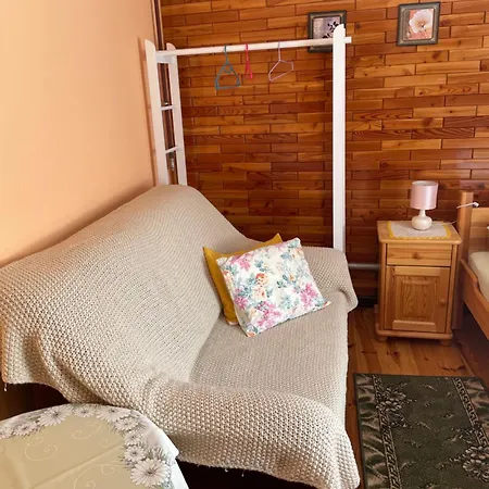 Homestay Nad Lesniowka Zarki